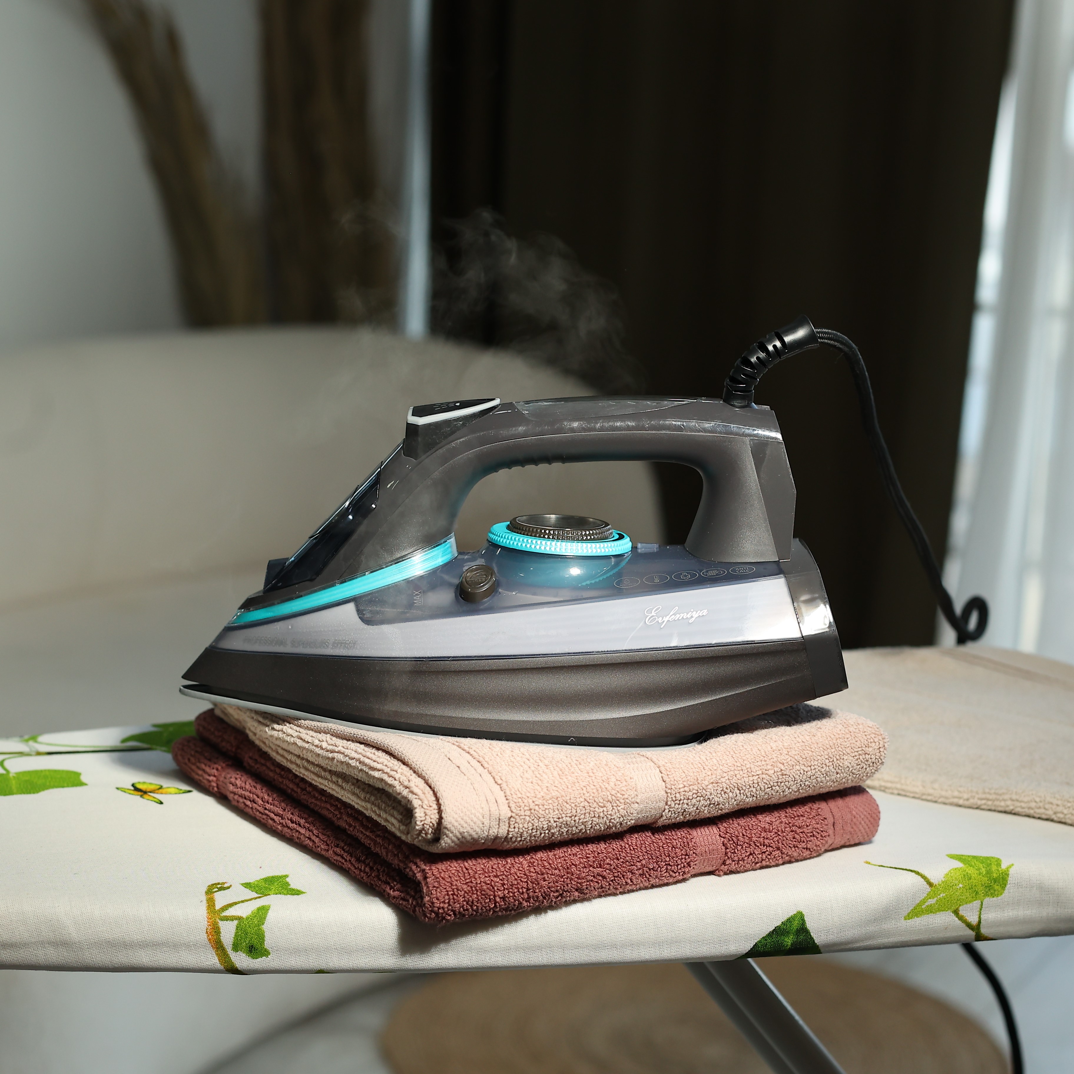 Evfemiya Buxarlı Ütü SL- 6006 2200 W